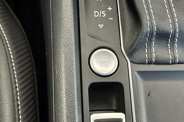 Used 2022 Volkswagen Atlas Cross Sport SE w/ Panoramic Sunroof Package FWD image 25