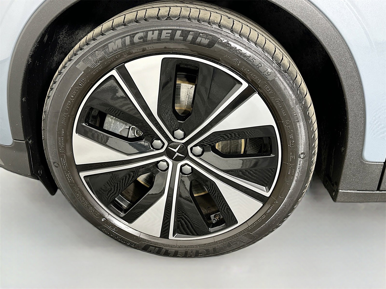 Used 2023 Polestar Polestar 2 w/ Pilot Pack image 32