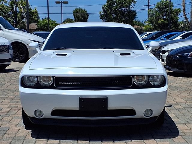Used 2014 Dodge Challenger R/T RWD image 2