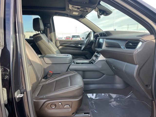 Used 2023 GMC Yukon XL Denali w/ Max Trailering Package image 60