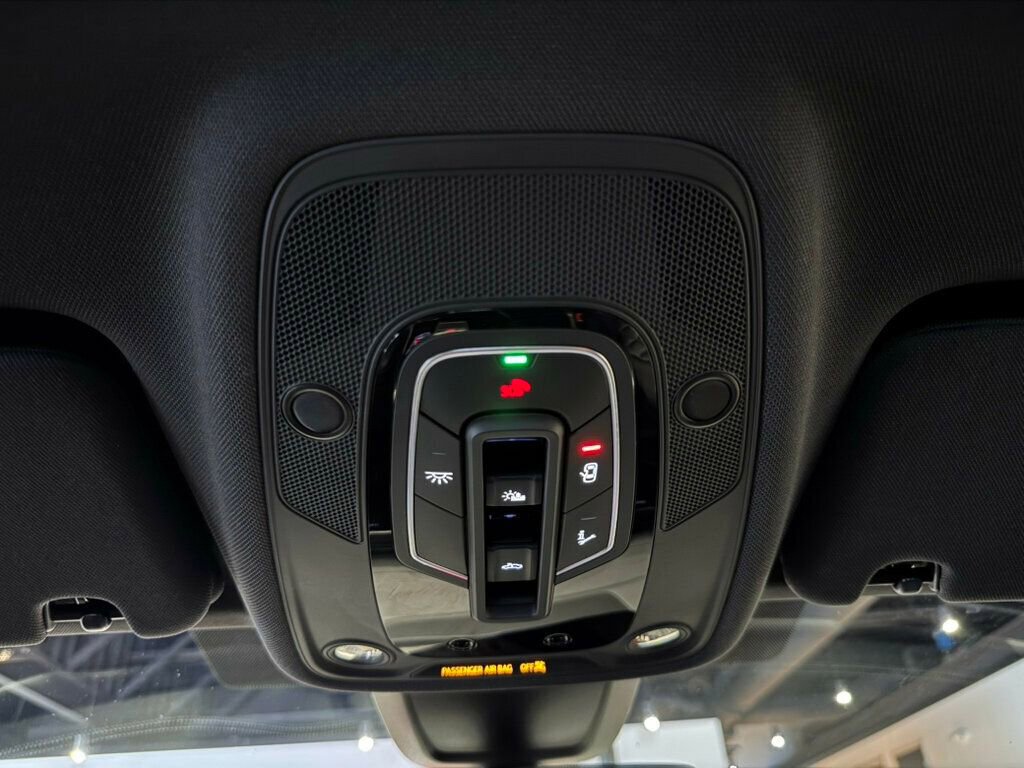 Used 2023 Audi SQ7 Premium Plus image 17