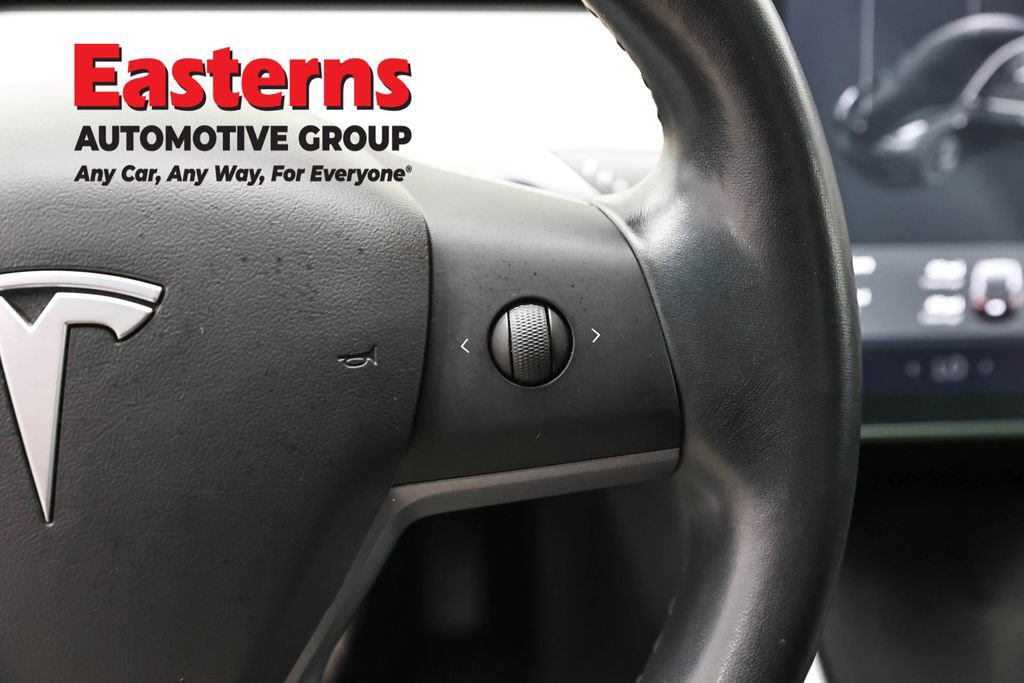 Used 2019 Tesla Model 3 Standard Range Plus image 16