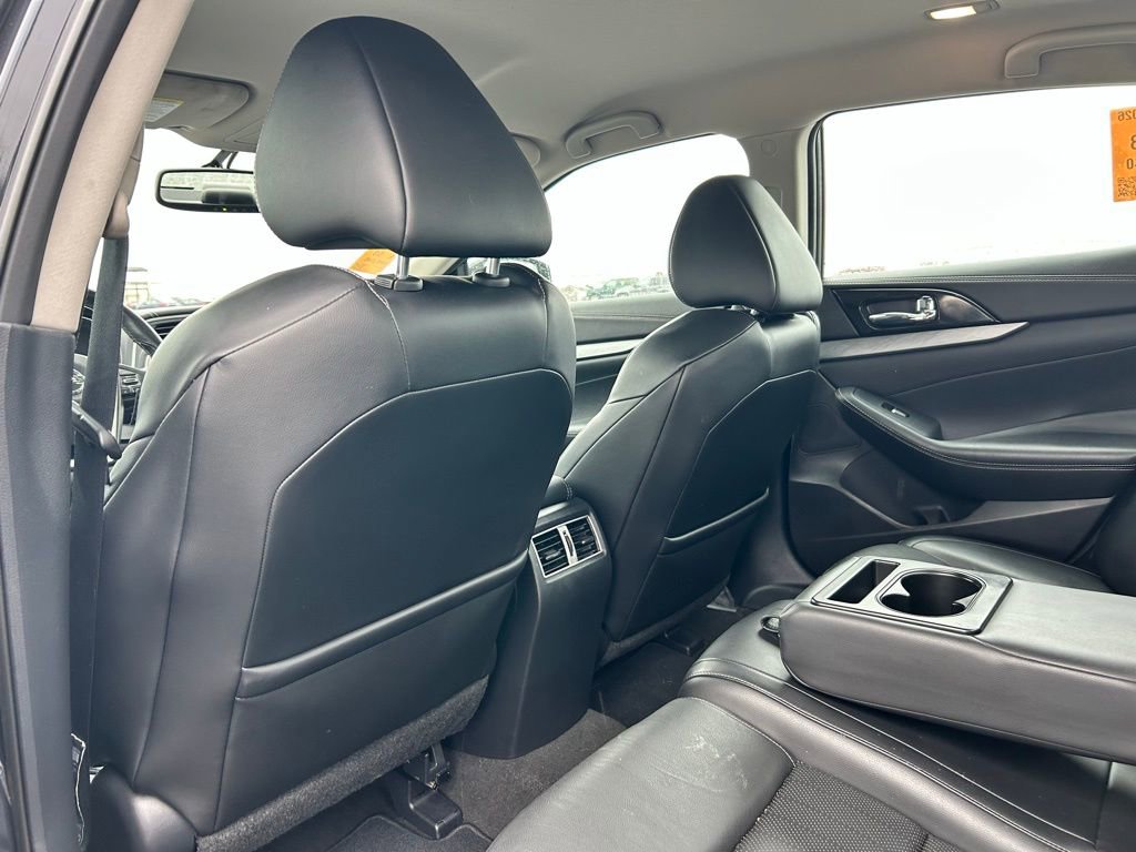 Used 2016 Nissan Maxima 3.5 SV image 18