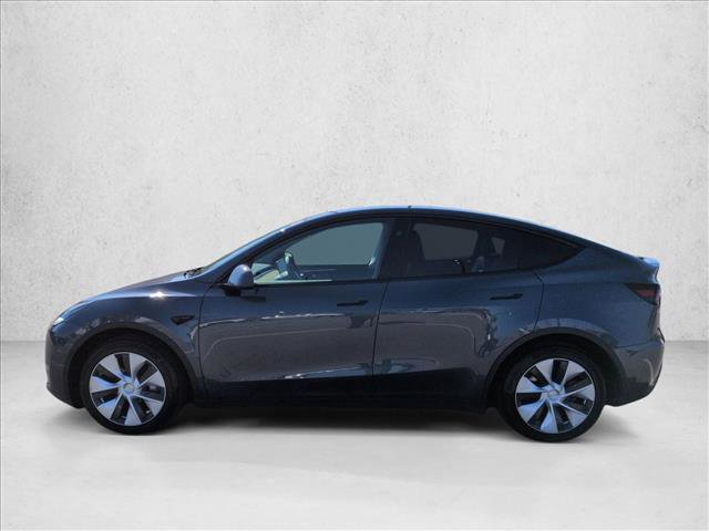 Used 2023 Tesla Model Y Long Range image 9