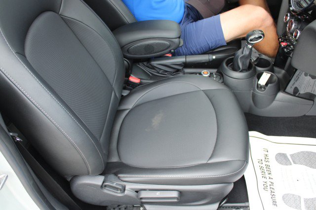 Used 2019 MINI Cooper Convertible FWD image 11