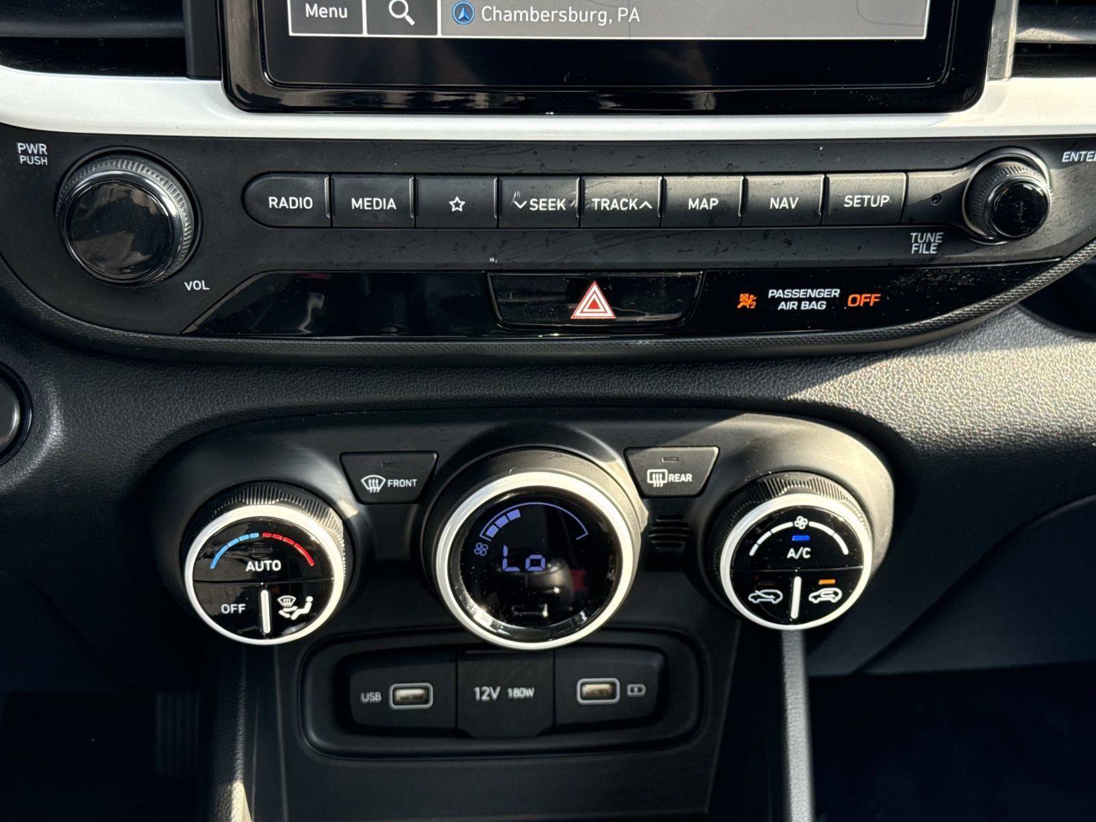 Certified 2022 Hyundai Venue Limited image 6