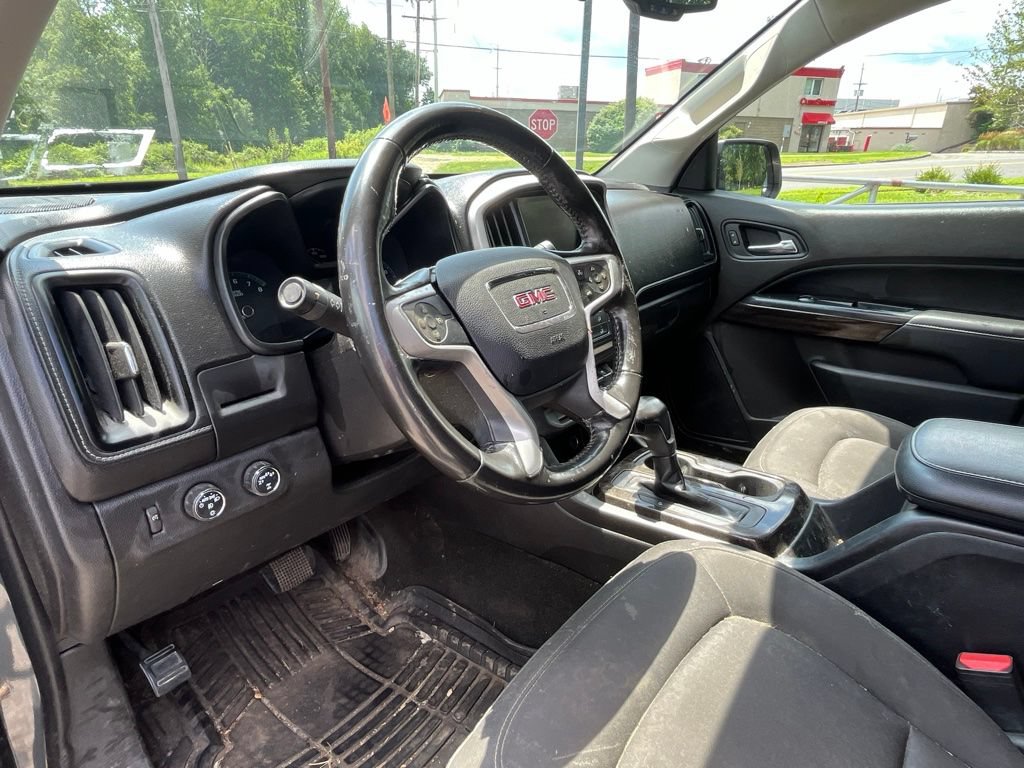 Used 2017 GMC Canyon SLE w/ Trailering Package AWD/4WD image 8