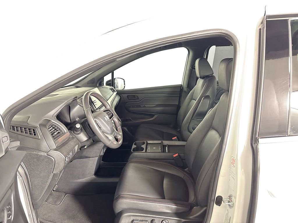 Certified 2025 Honda Odyssey Sport-L image 12
