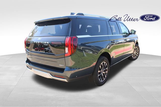 New 2025 Ford Expedition Max Platinum image 3