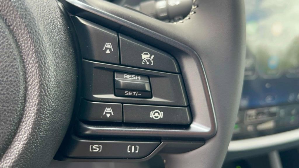 New 2025 Subaru Forester Limited w/ Popular Package image 25