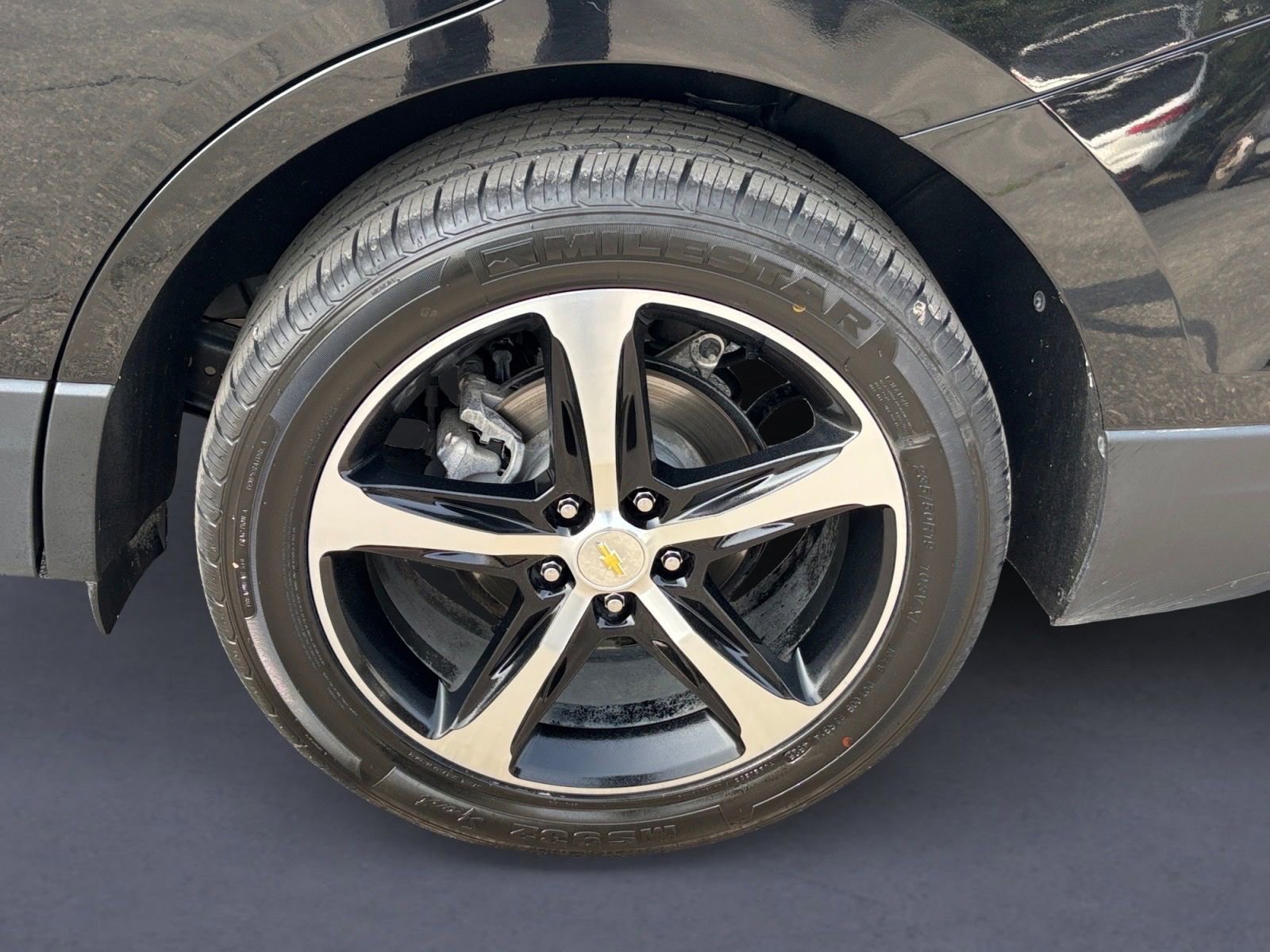 Used 2020 Chevrolet Equinox LS w/ LS Convenience Package image 11