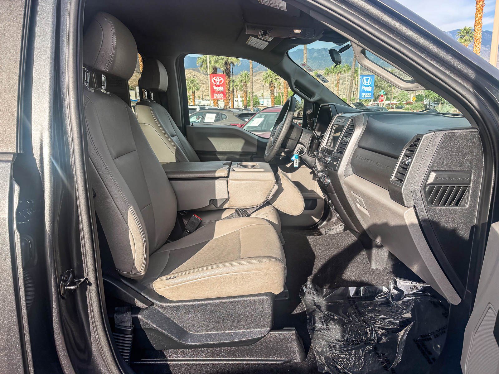 Used 2020 Ford F250 XL w/ STX Appearance Package image 19