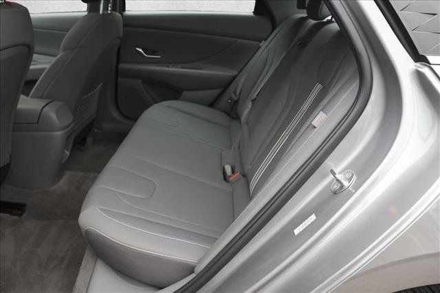 Certified 2024 Hyundai Elantra SEL w/ Convenience Package FWD image 24