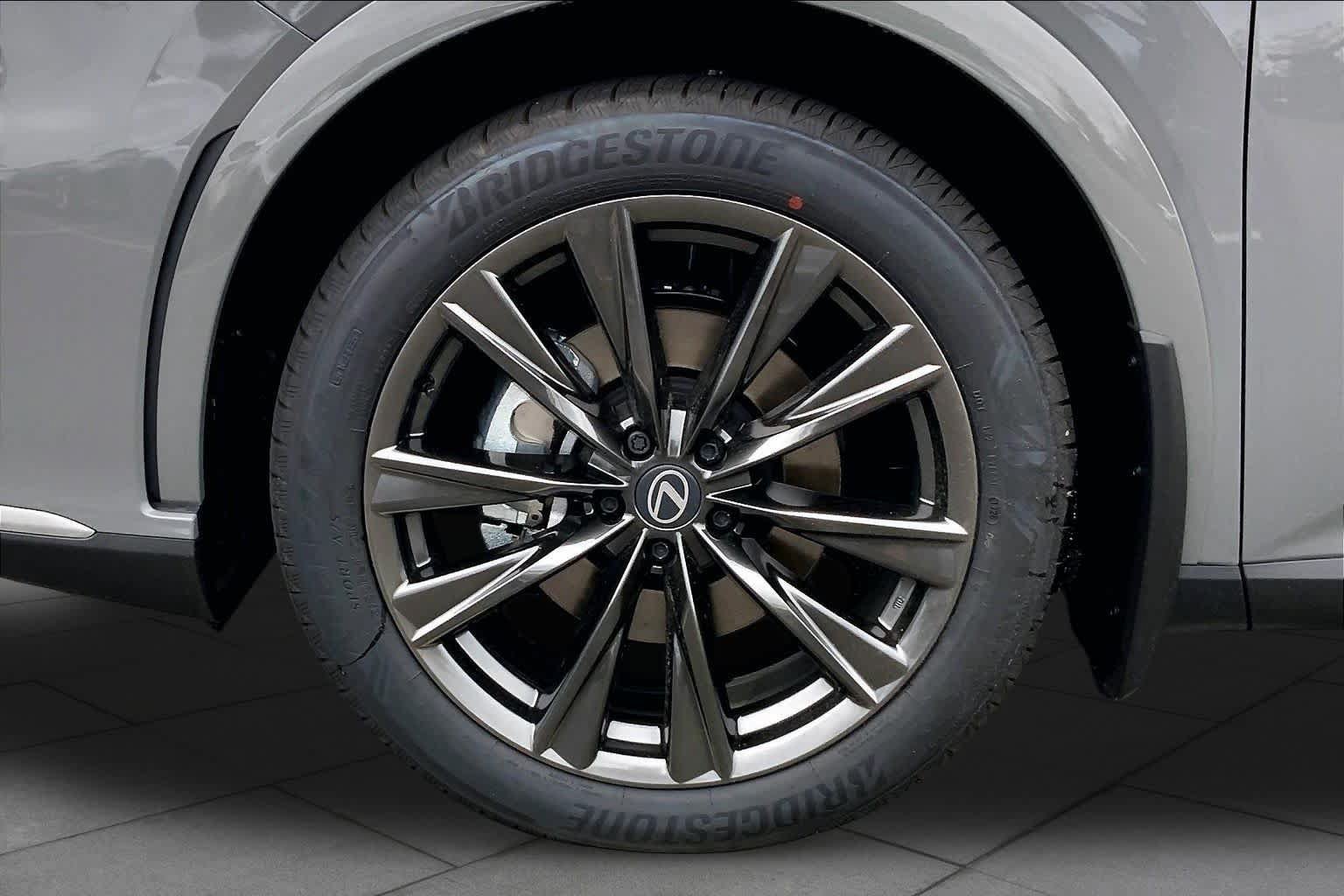 New 2026 Lexus RX 350 F Sport AWD/4WD image 11
