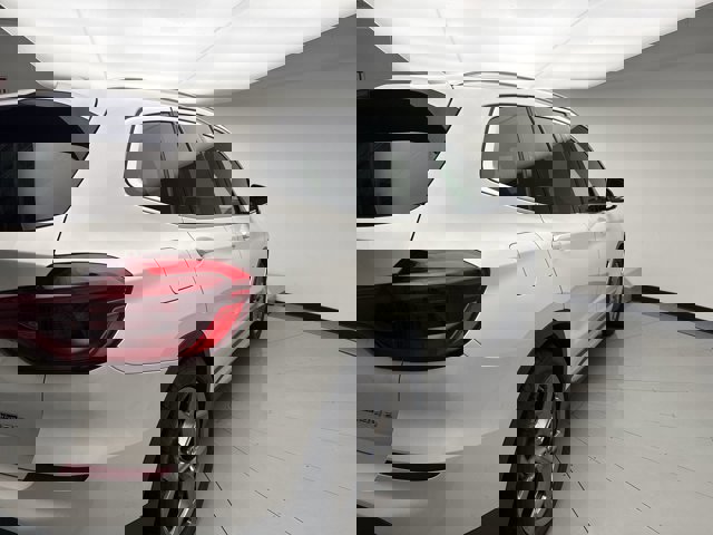 Used 2021 BMW X3 xDrive30e w/ Convenience Package image 5