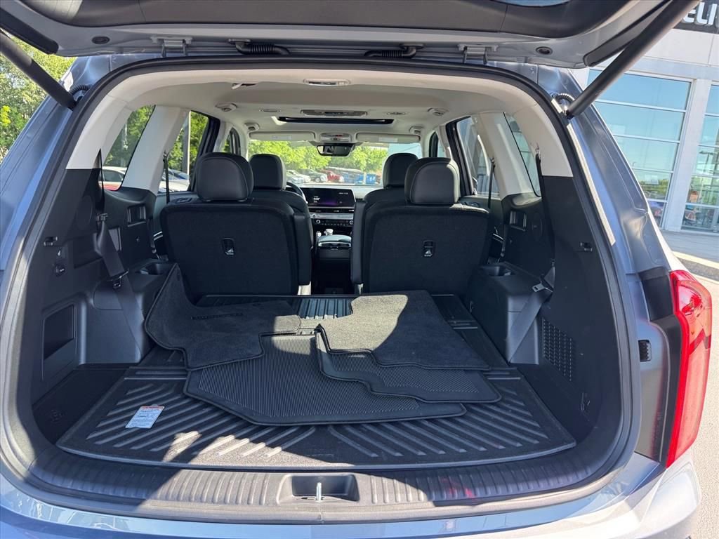Used 2025 Kia Telluride S FWD image 10