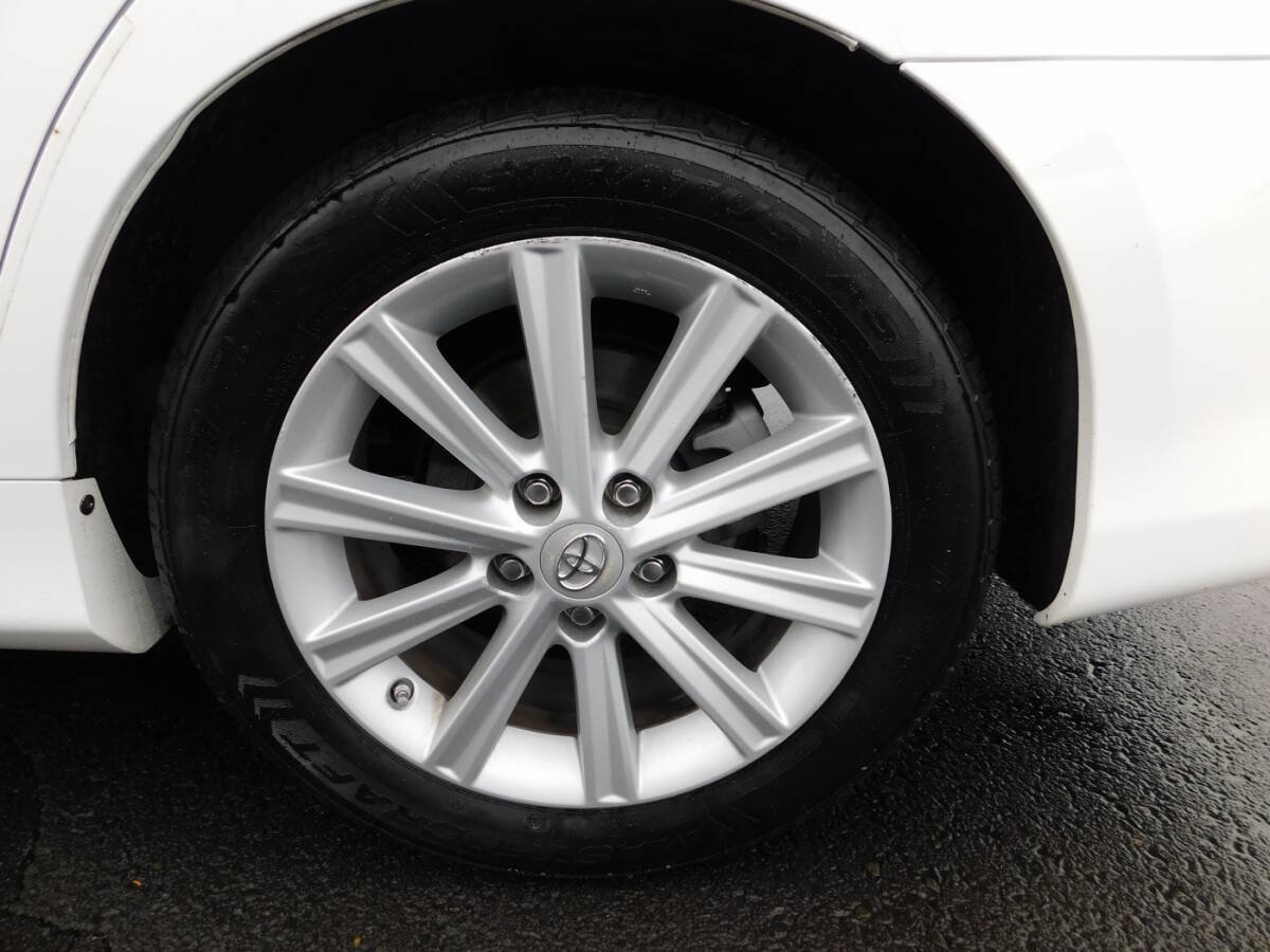 Used 2012 Toyota Camry XLE w/ Leather Pkg image 24