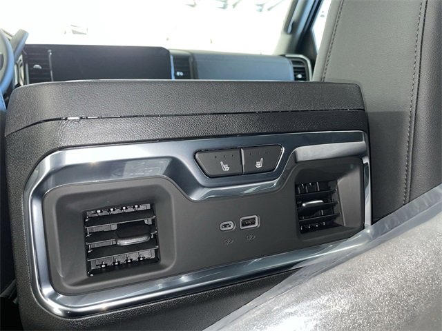 New 2026 Chevrolet Silverado 2500 LTZ w/ LTZ Premium Package image 17