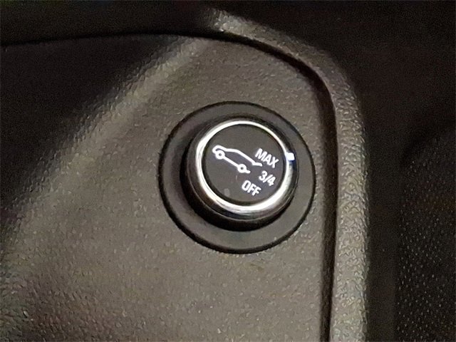 Used 2023 Chevrolet TrailBlazer RS w/ Sun and Liftgate Package image 25