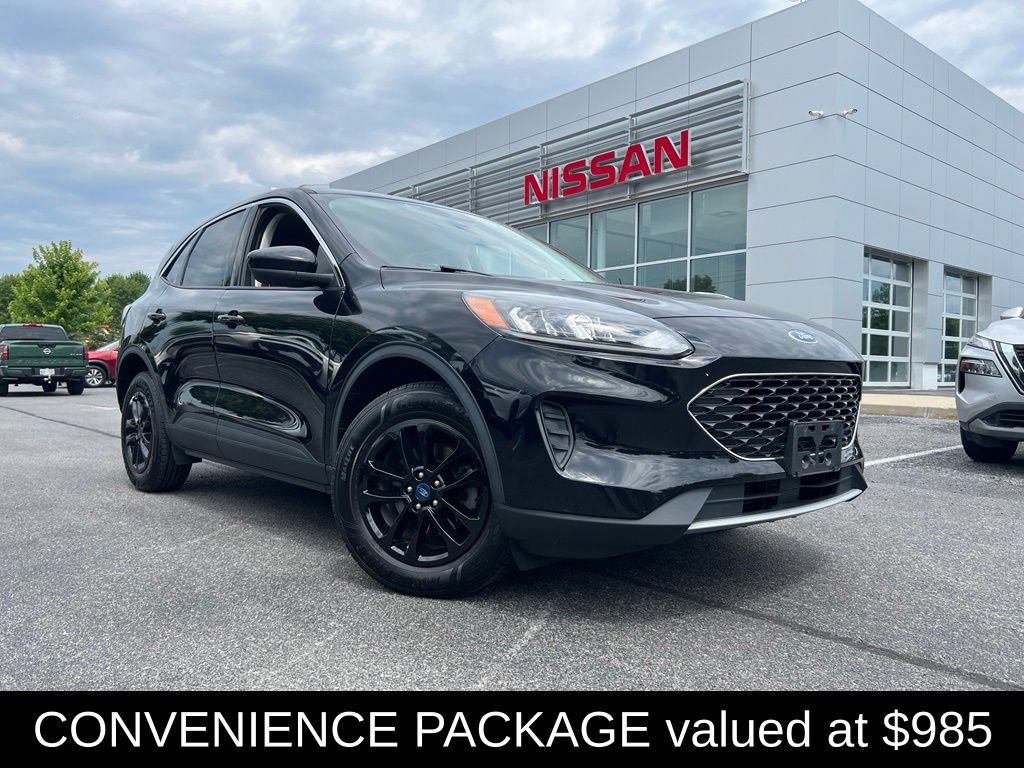 Used 2021 Ford Escape SE w/ Convenience Package AWD/4WD image 2
