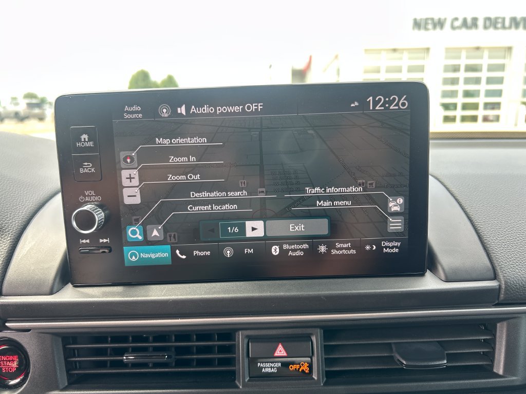 Used 2025 Honda Pilot Black Edition image 17
