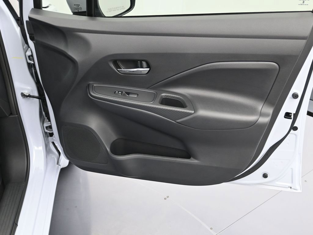 New 2025 Nissan Versa SV w/ Trunk Package FWD image 24