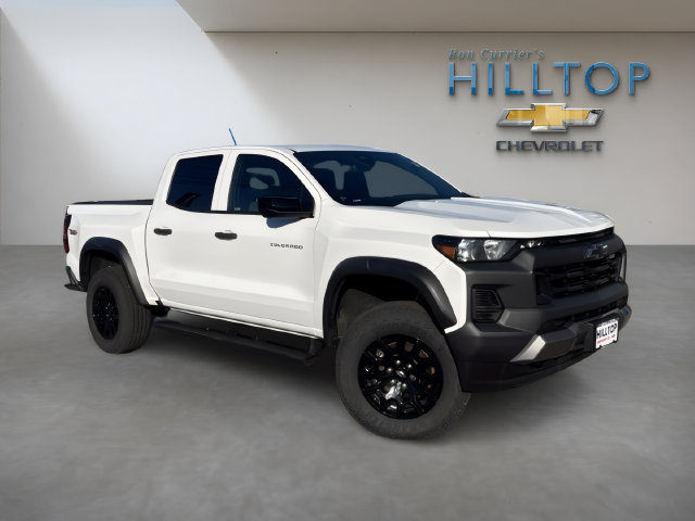 Used 2023 Chevrolet Colorado Trail Boss w/ Technology Package AWD/4WD image 1