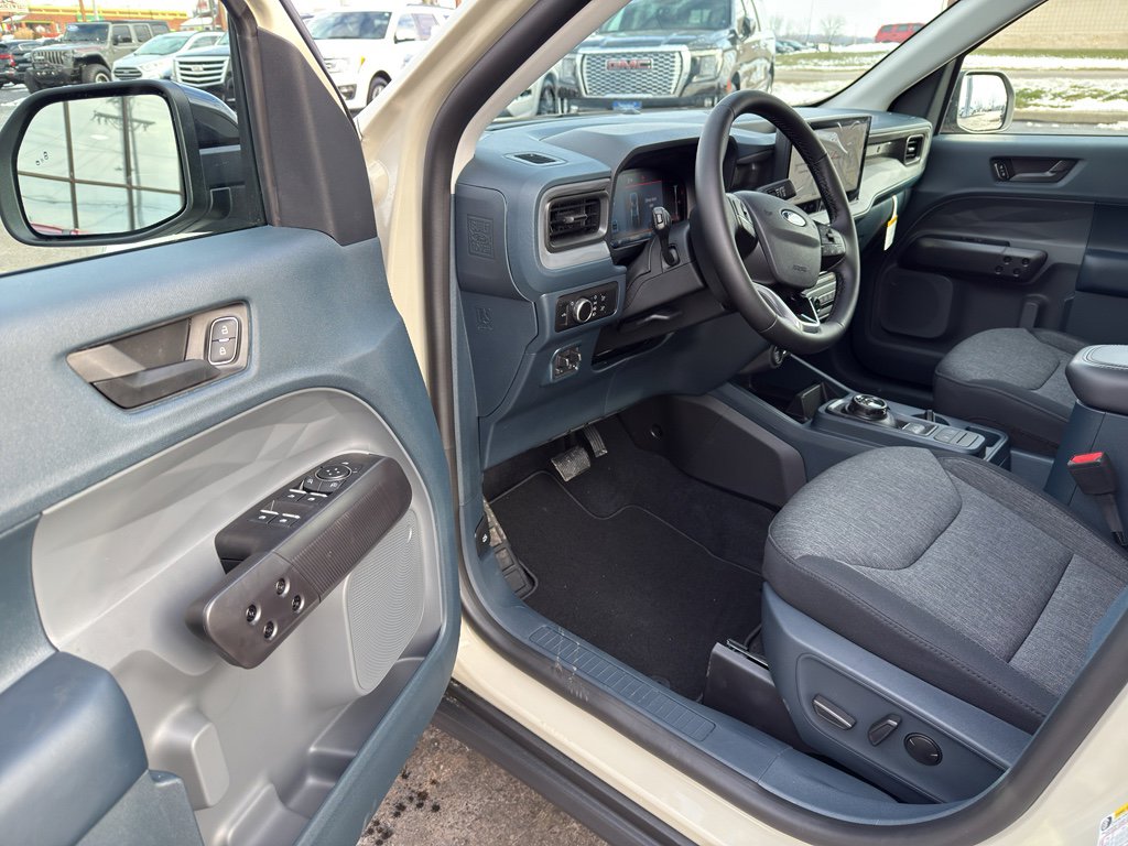 New 2025 Ford Maverick XLT w/ XLT Luxury Package image 11
