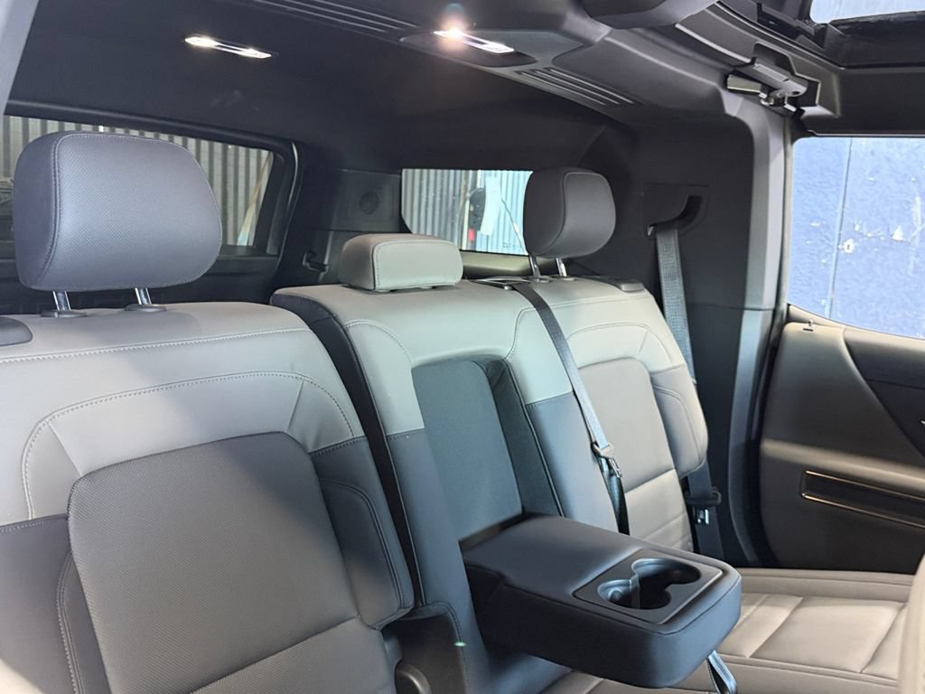 Used 2025 GMC Hummer EV 2X AWD/4WD image 35