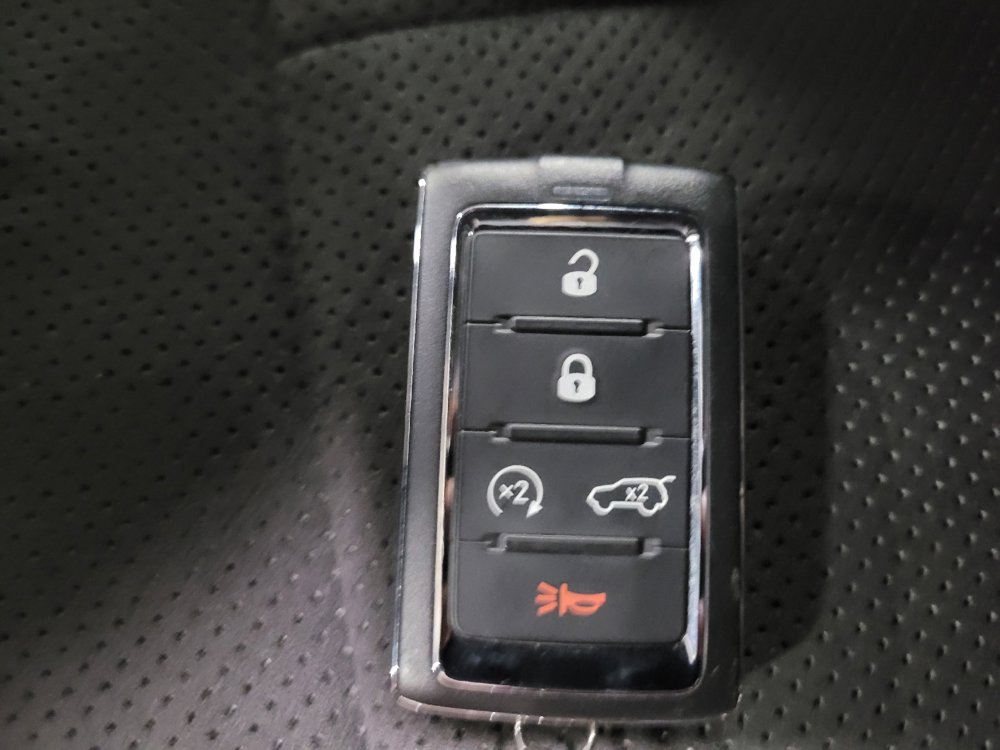 Used 2023 Jeep Grand Cherokee L Laredo AWD/4WD image 32