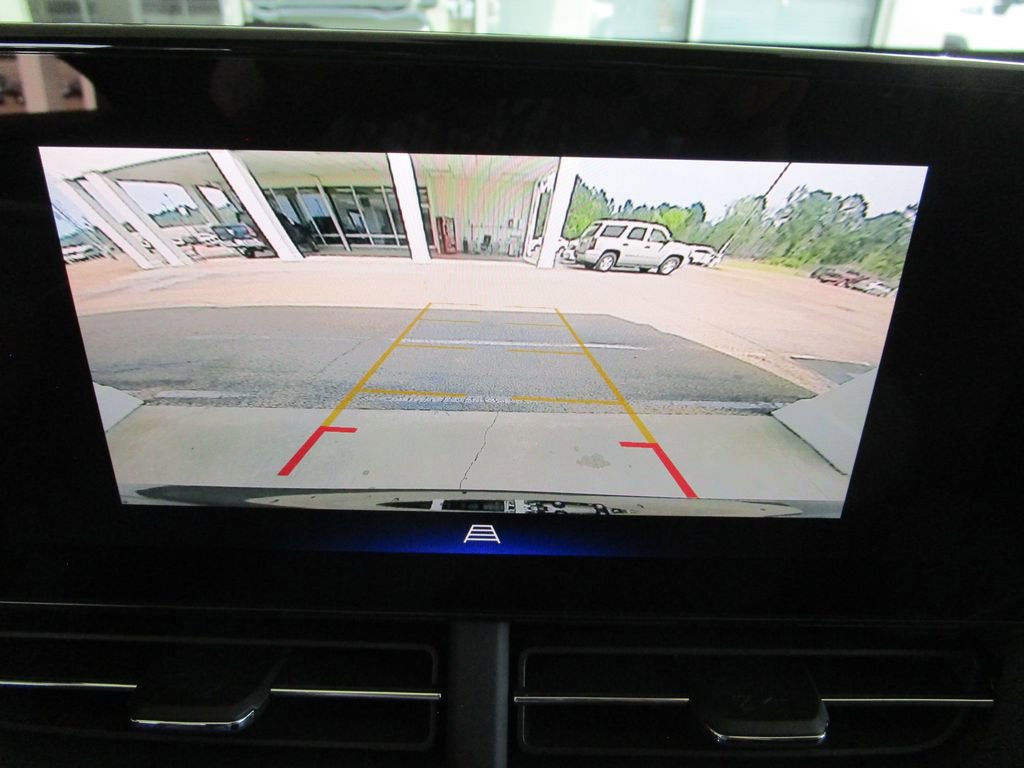 New 2026 Chevrolet Trax RS w/ Sunroof Package image 40