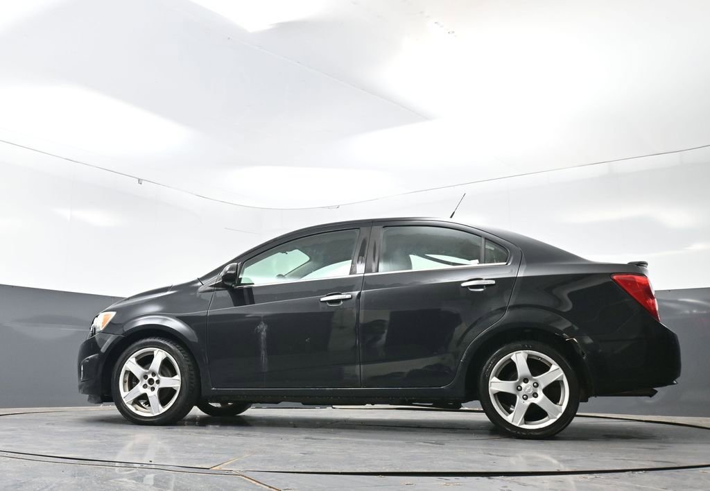 Used 2014 Chevrolet Sonic LTZ image 28