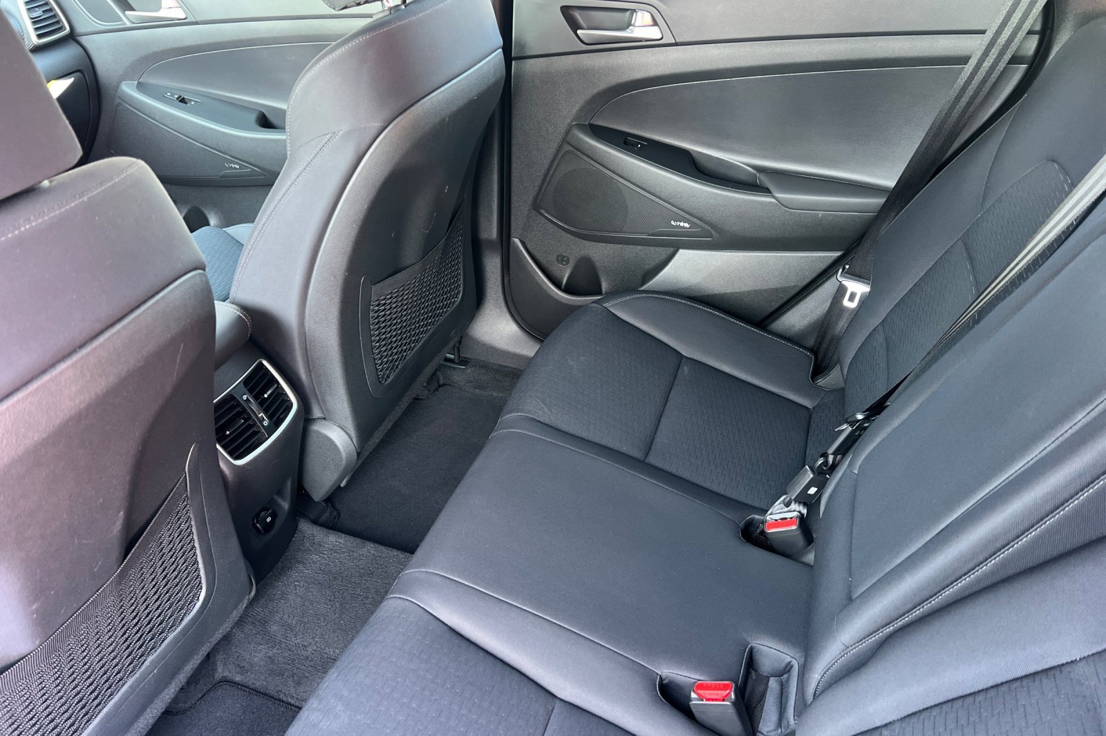 Used 2019 Hyundai Tucson Sport image 15