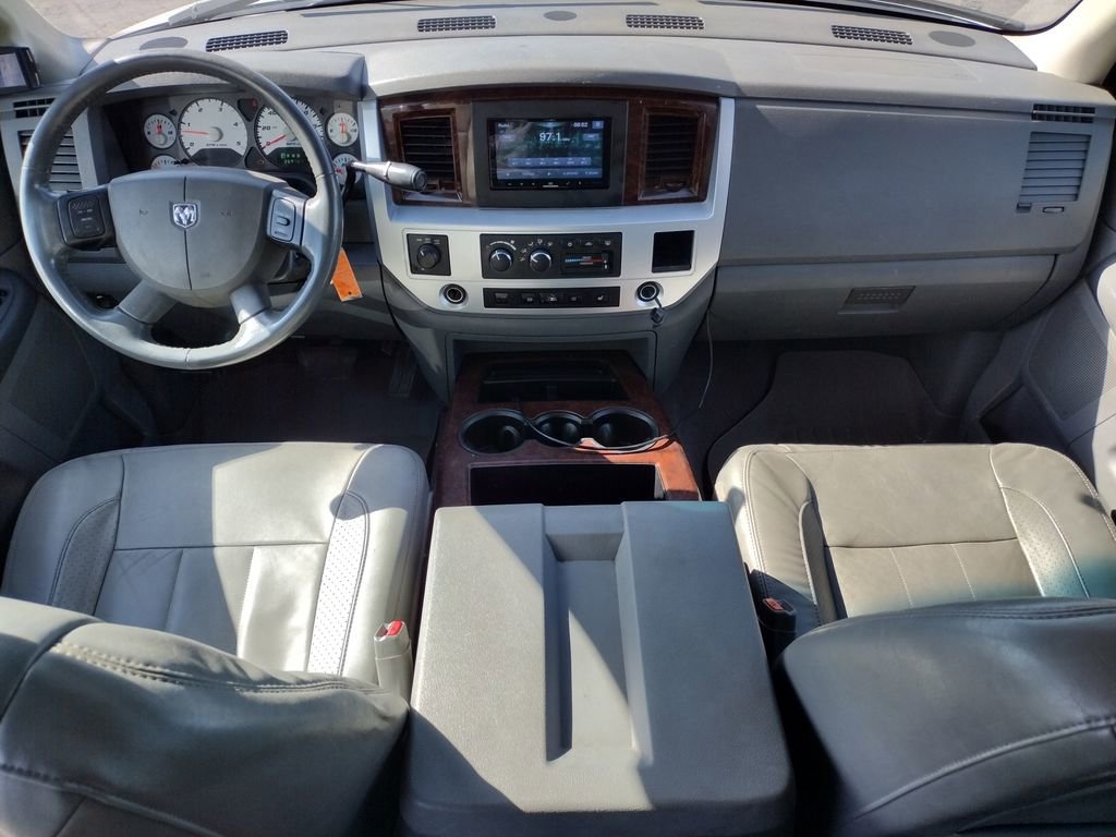 Used 2008 Dodge Ram 2500 Truck Laramie w/ Trailer Tow Group AWD/4WD image 5