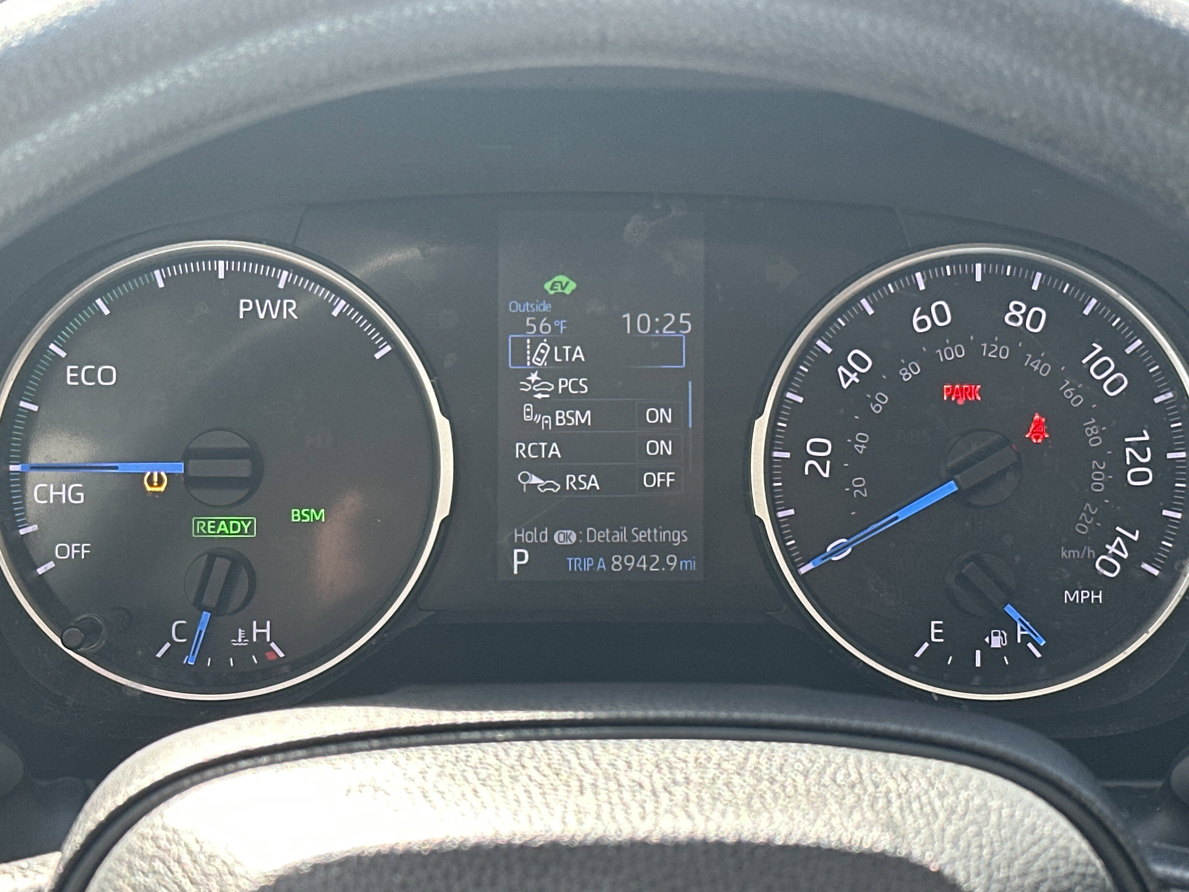 Used 2022 Toyota RAV4 LE AWD/4WD image 18