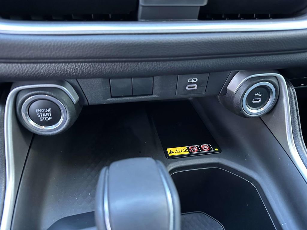 Used 2024 Toyota Grand Highlander Limited image 30