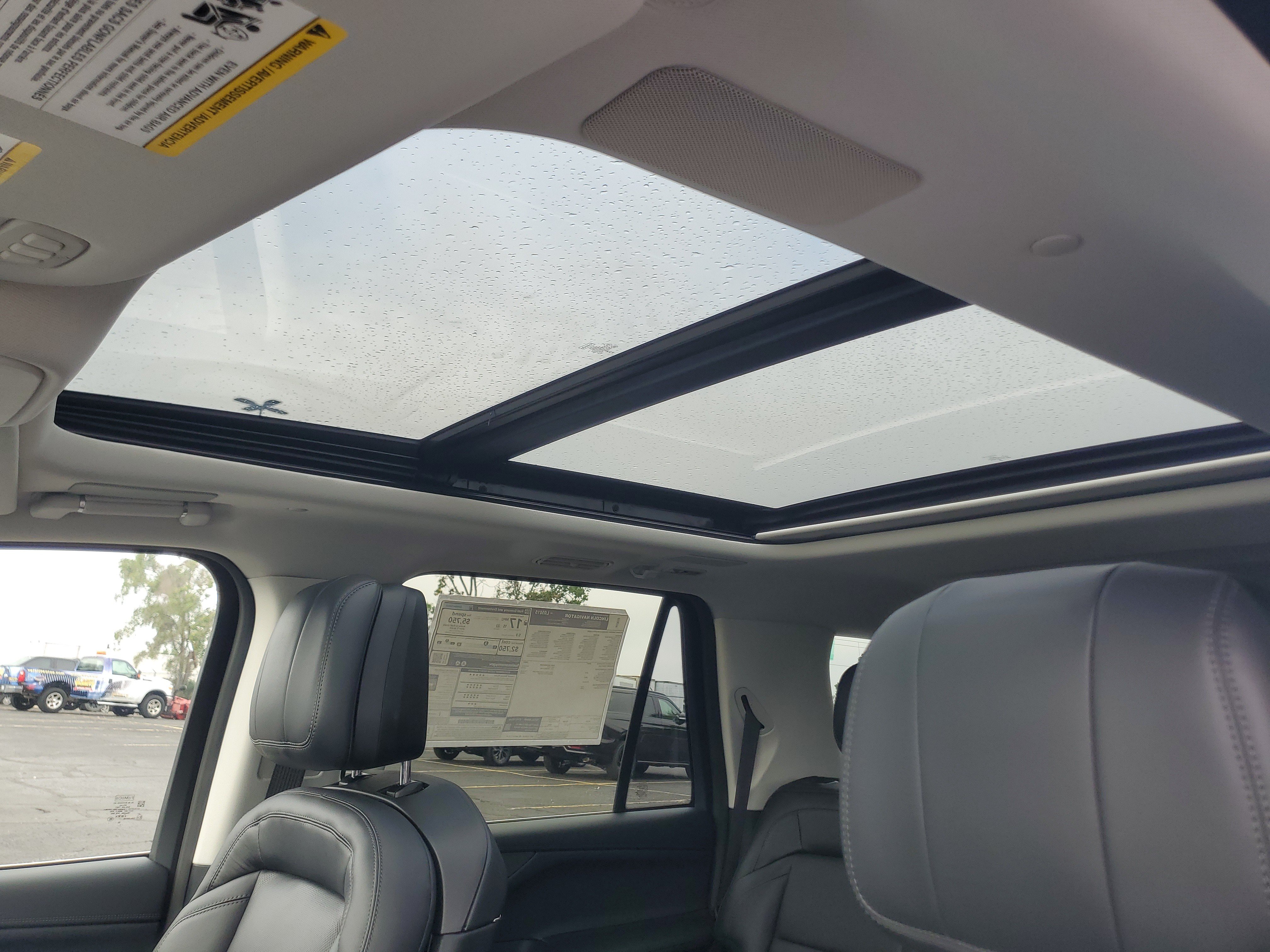New 2027 Lincoln Navigator Reserve AWD/4WD image 11