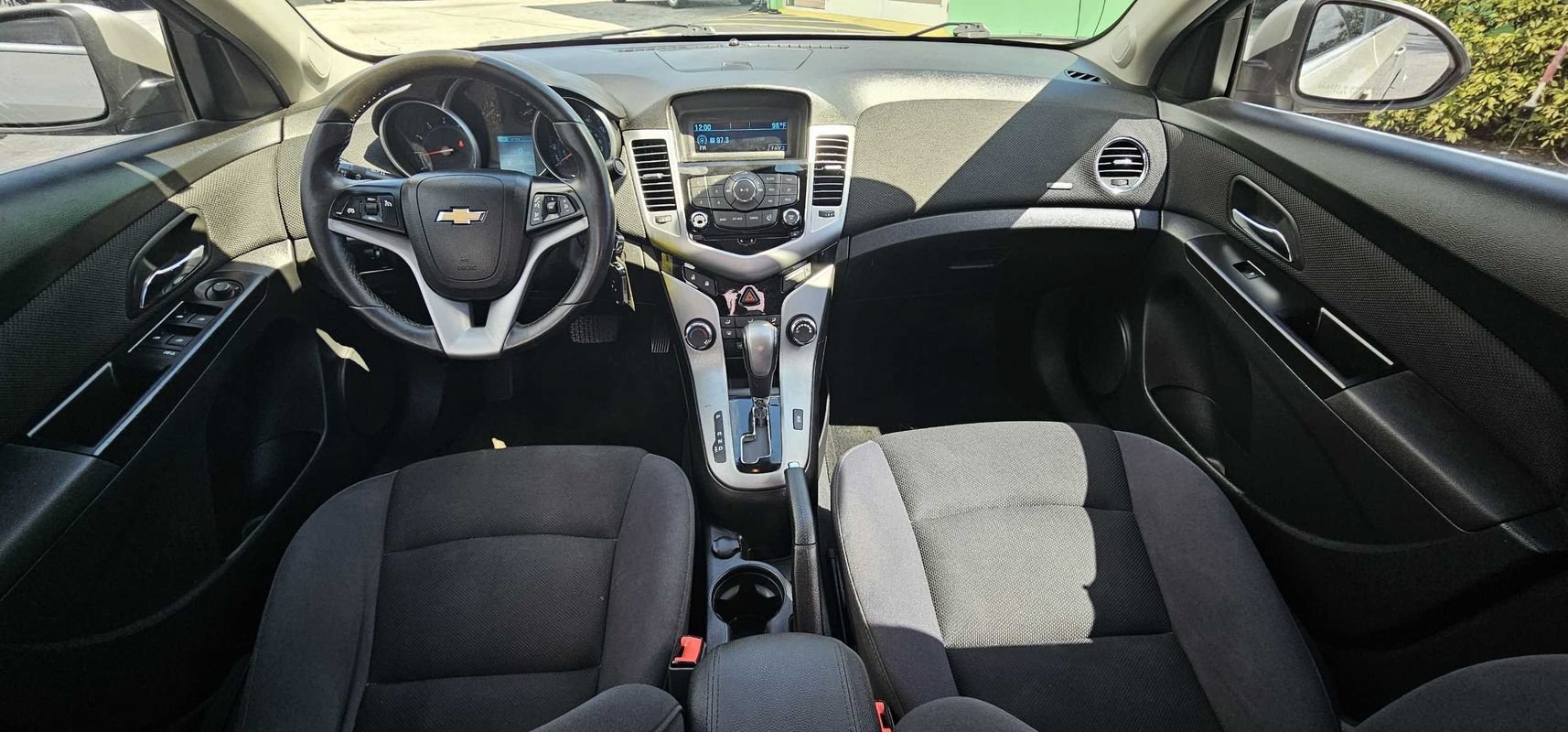 Used 2013 Chevrolet Cruze LT FWD image 18