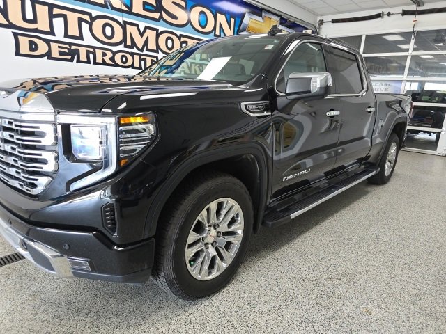 Used 2024 GMC Sierra 1500 Denali image 1