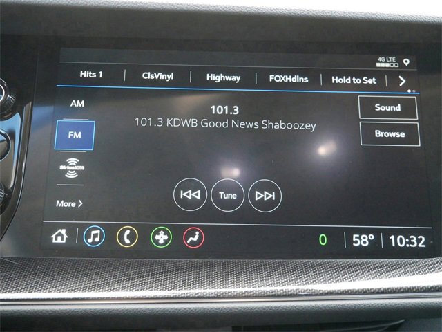 Used 2023 Buick Envision Essence image 18