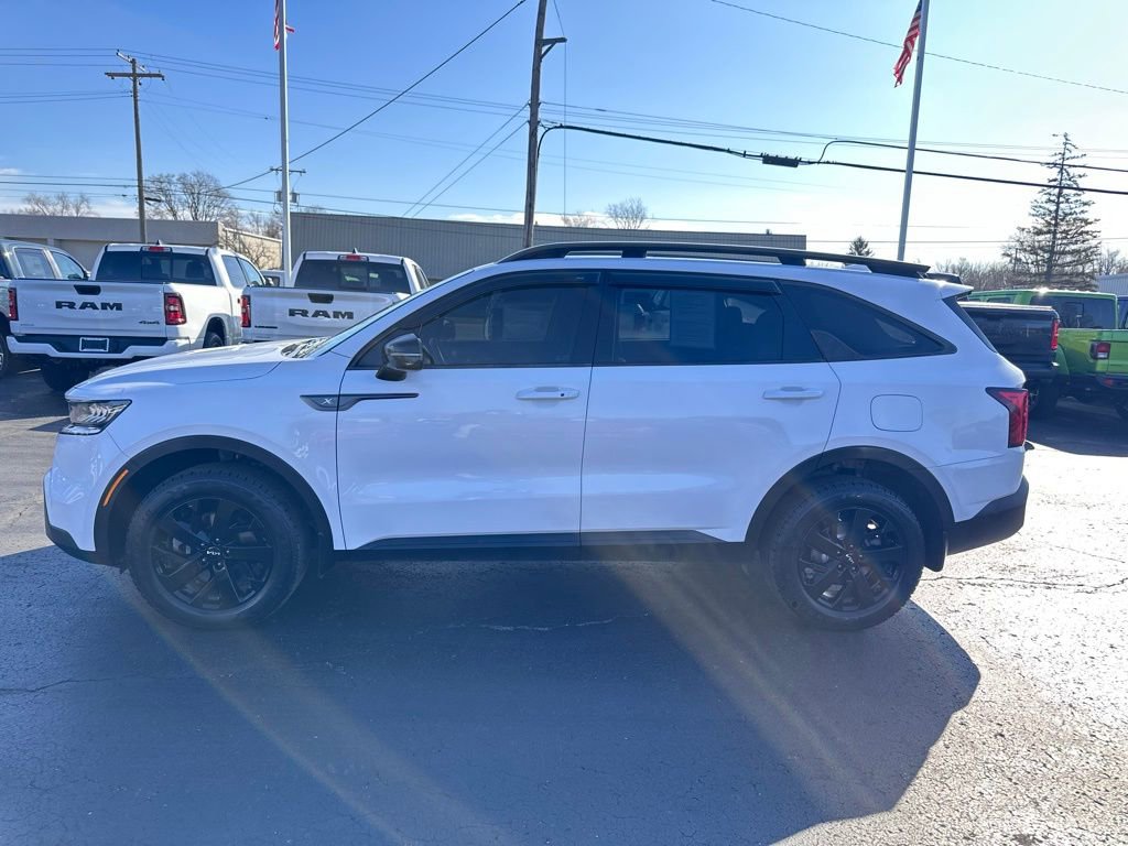 Used 2022 Kia Sorento S w/ Panoramic Sunroof Package image 7