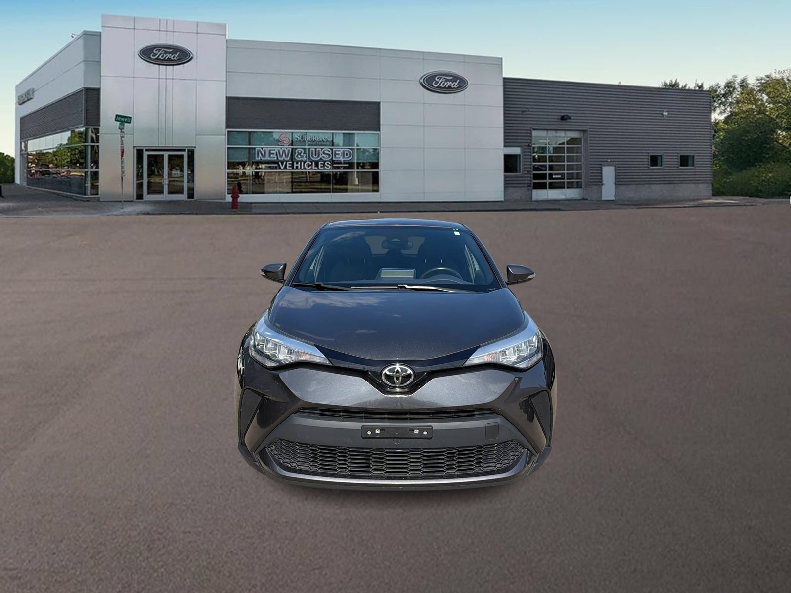 Used 2022 Toyota C-HR XLE FWD image 3