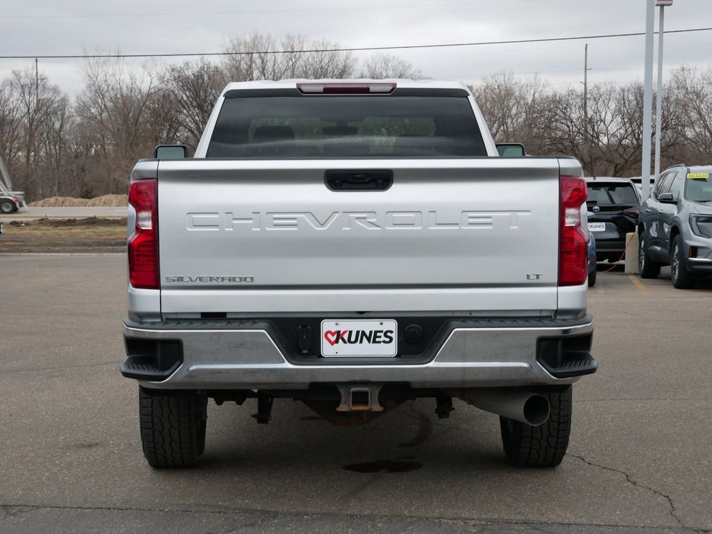 Used 2021 Chevrolet Silverado 2500 LT AWD/4WD image 9