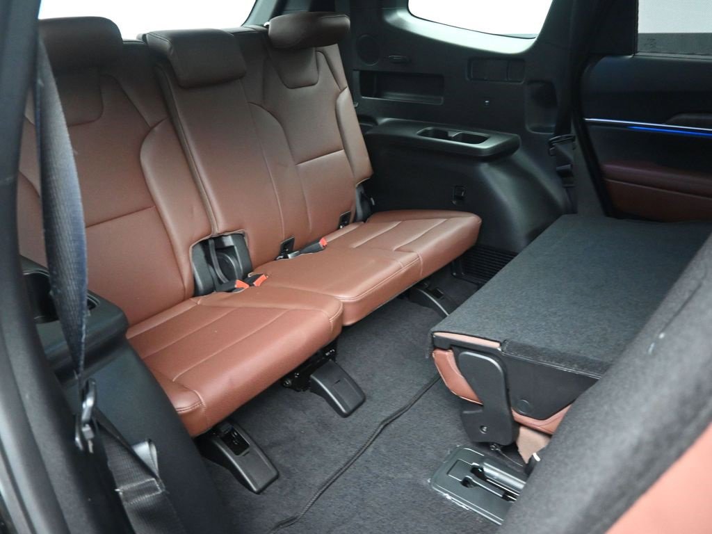Used 2025 Kia Telluride SX image 27