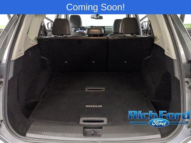 Used 2024 Nissan Rogue SL AWD/4WD image 18