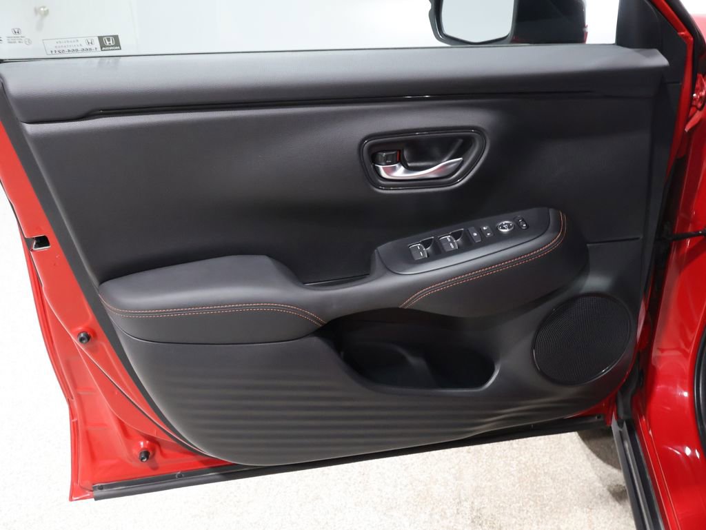 Used 2025 Honda HR-V Sport image 13
