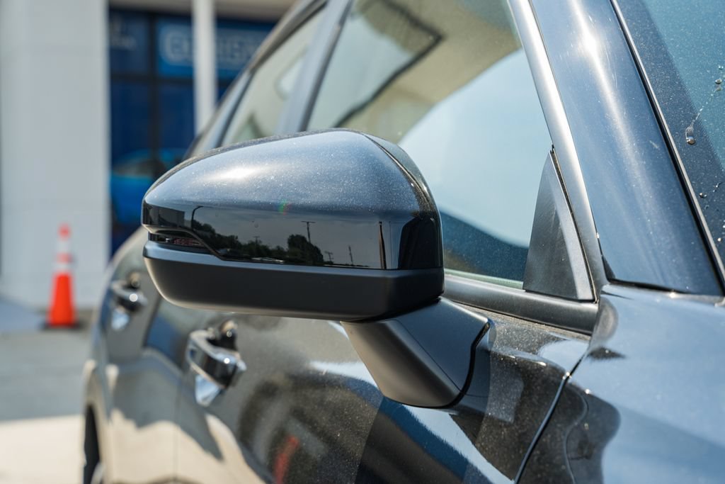 Certified 2025 Honda HR-V LX image 10