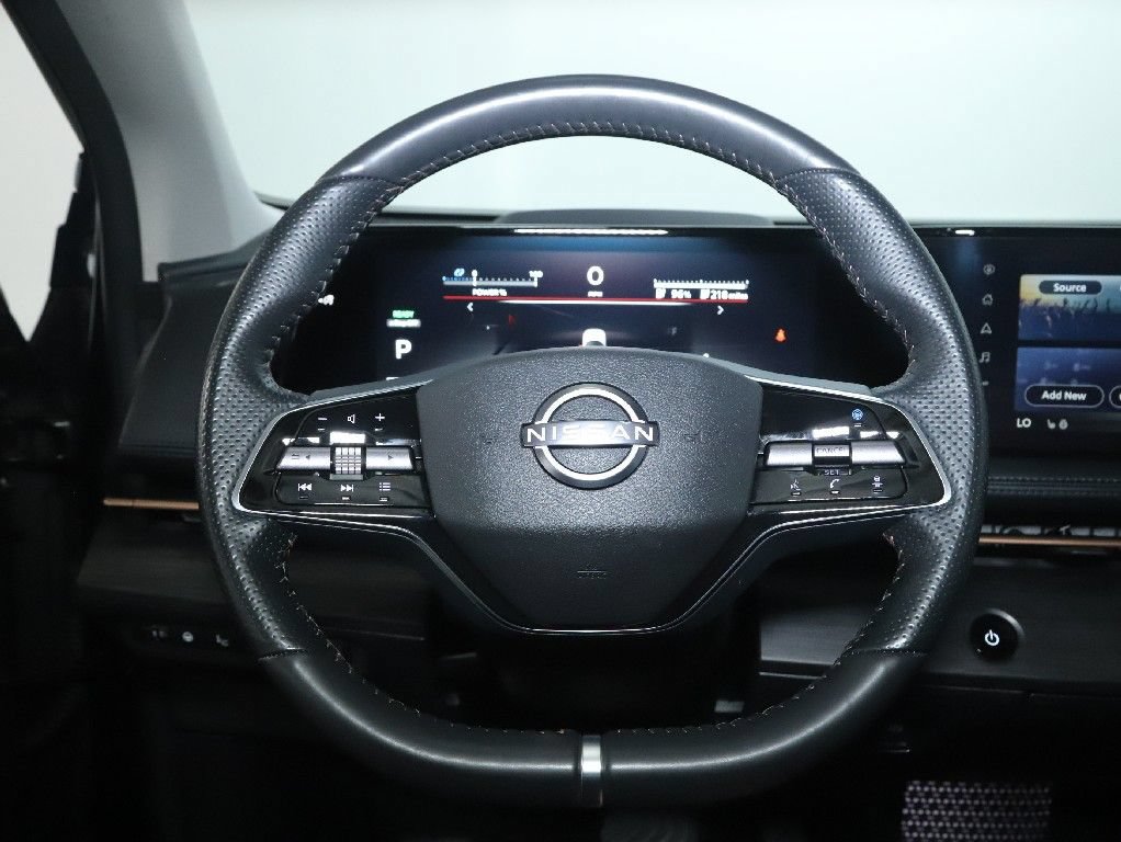 Certified 2023 Nissan Ariya FWD image 23