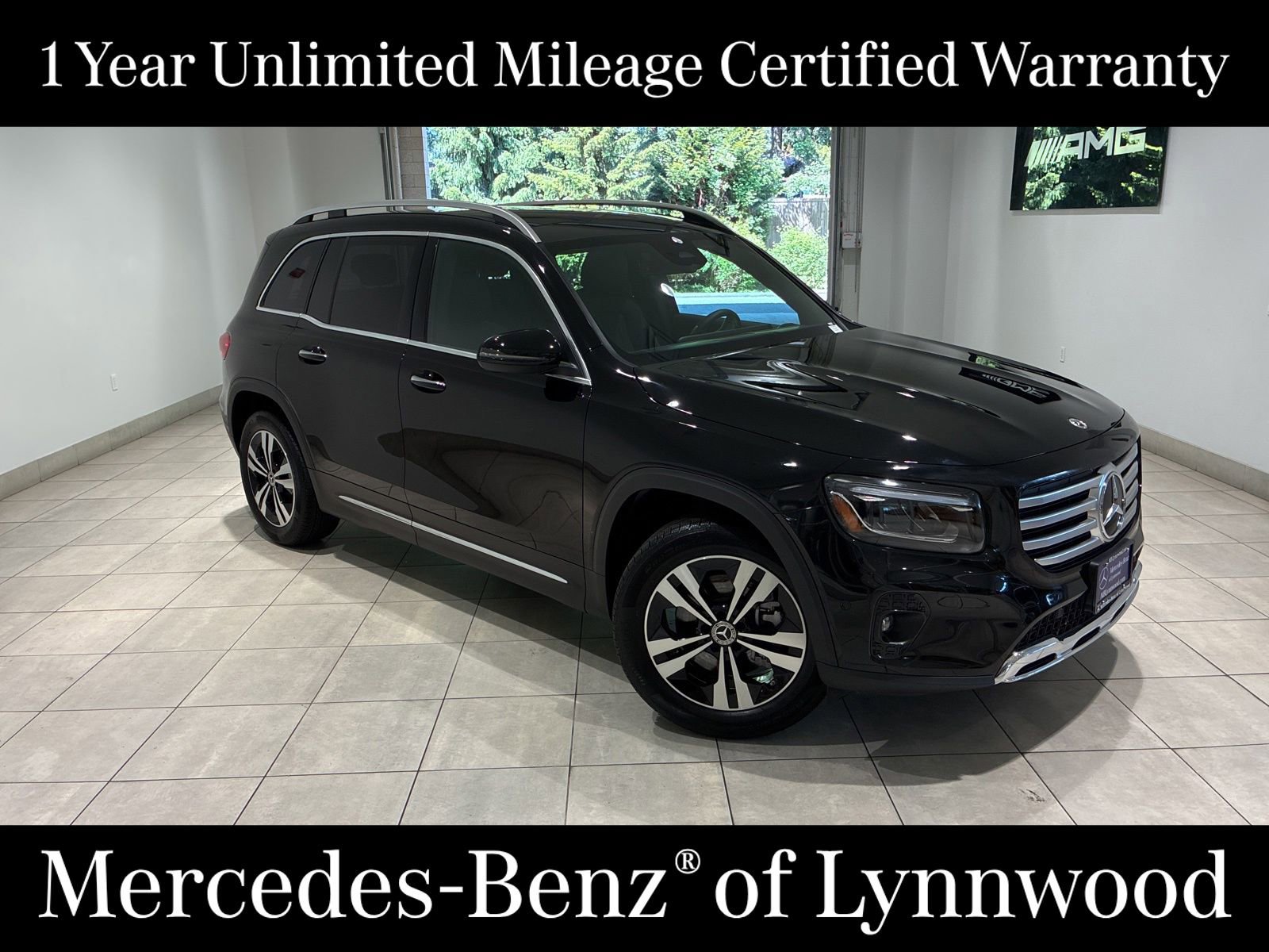 Used 2025 Mercedes-Benz GLB 250 4MATIC image 1