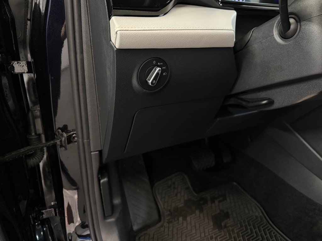 New 2026 Volkswagen Taos S AWD/4WD image 24